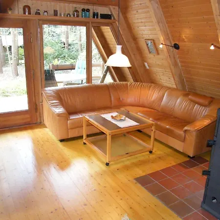 Nurdachferienhaus In Ruhiger Lage, Auf Einem Naturbelassenem Grundstueck Mit Nahegelegener Angelmoeglichkeit - B48731 * Винхаузен