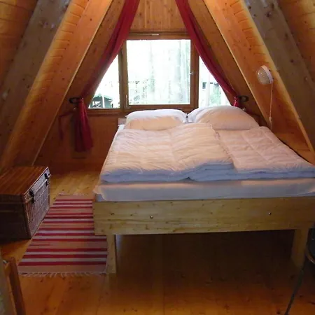 Nurdachferienhaus In Ruhiger Lage, Auf Einem Naturbelassenem Grundstueck Mit Nahegelegener Angelmoeglichkeit - B48731 Дом отдыха *